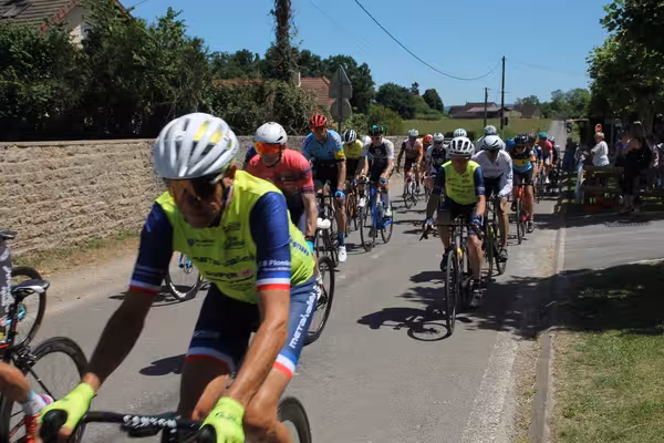 Photo 2 — cyclisme — Larnaud — 2026